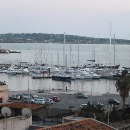 B&B Le Grand Bleu Siracusa - One Hundred Steps From Ortigia -Sea View - Syracuse Luaran gambar